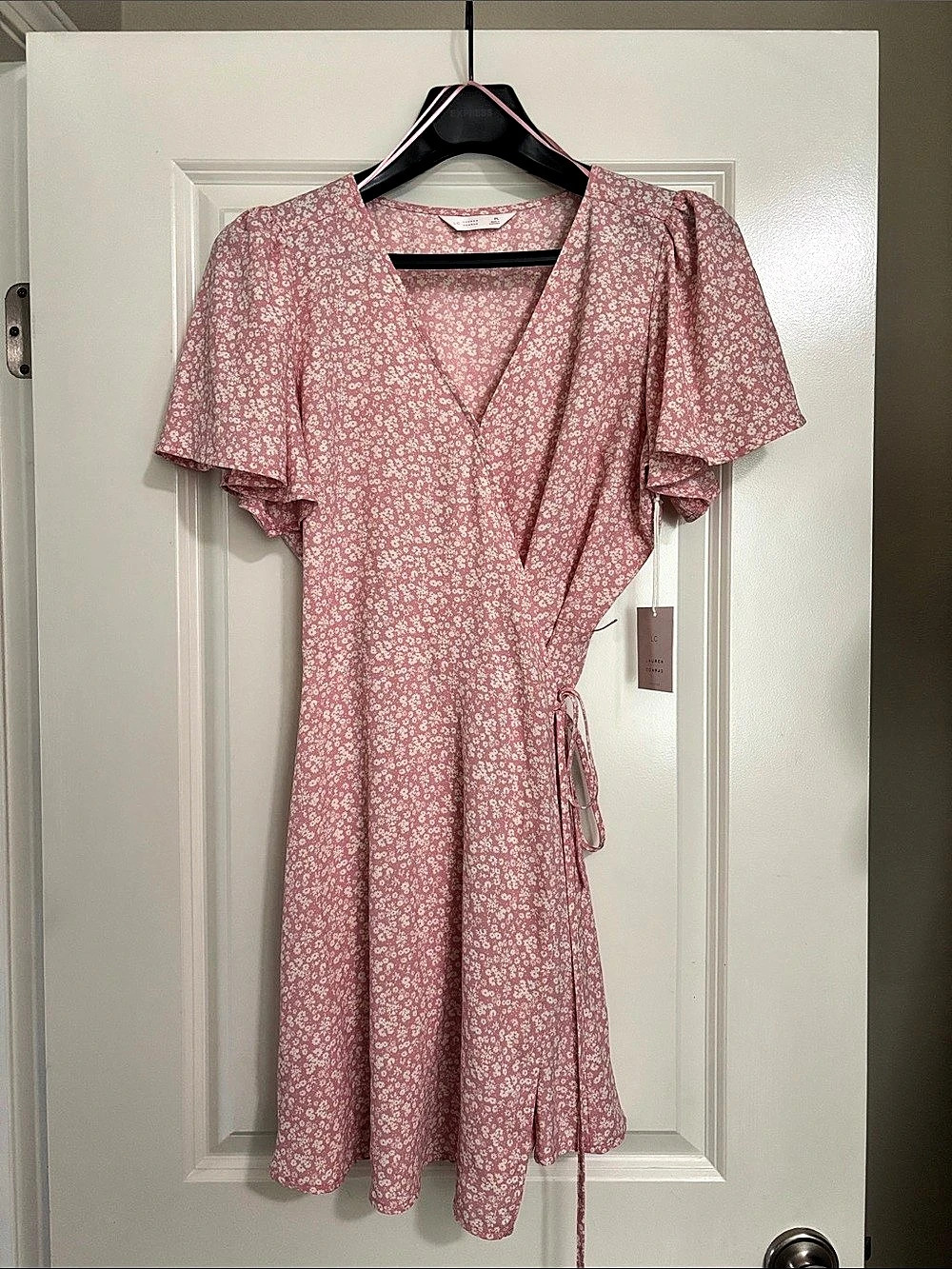 LC Lauren Conrad Floral Wrap Midi Dress in Pink & White Size PL NWT